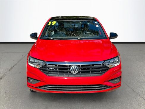 Used 2019 Volkswagen Jetta R-Line image 2
