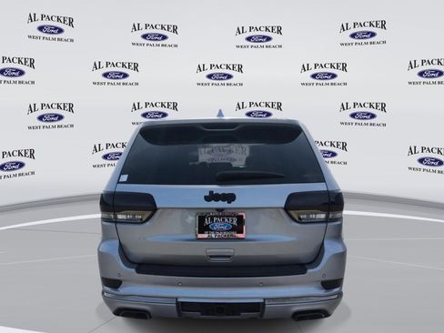 Used 2015 Jeep Grand Cherokee High Altitude RWD image 4