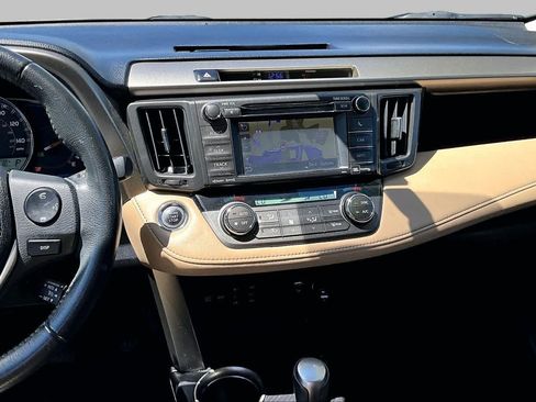 Used 2013 Toyota RAV4 Limited AWD/4WD image 7