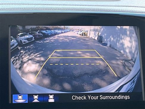 Used 2018 Honda Pilot Touring image 14