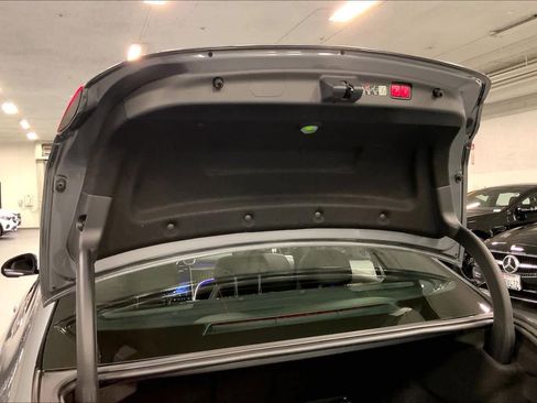 Used 2025 Mercedes-Benz C 300 Sedan image 34