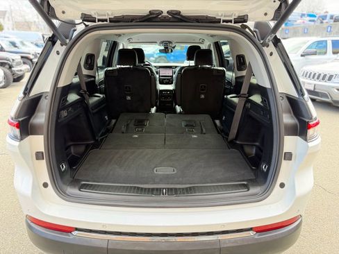 Used 2023 Jeep Grand Cherokee L Limited image 30