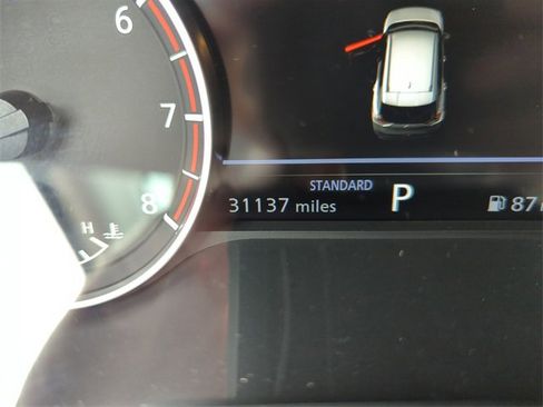 Certified 2021 Nissan Rogue SV image 38