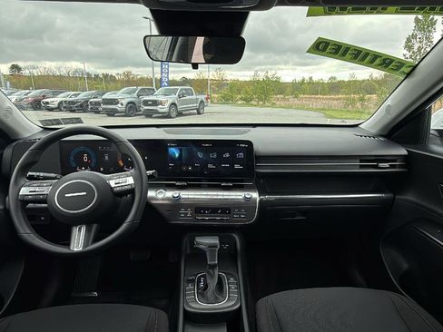 Certified 2024 Hyundai Kona SEL AWD/4WD image 26