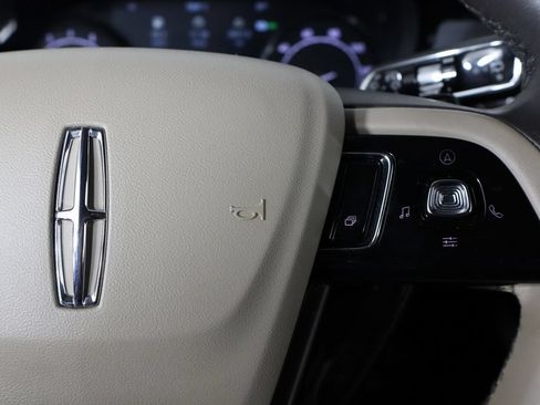 Used 2020 Lincoln Corsair FWD image 10