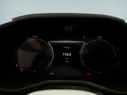 New 2025 Aston Martin DBX 707 image 42