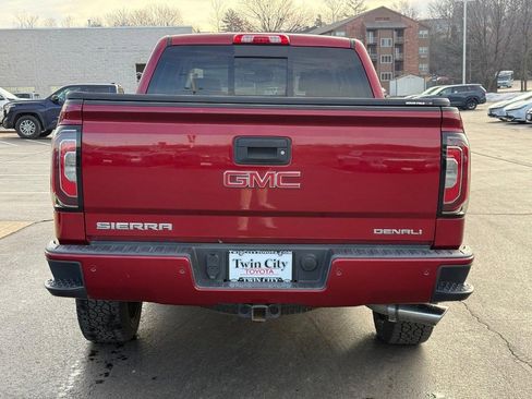 Used 2018 GMC Sierra 1500 Denali w/ Denali Ultimate Package image 5