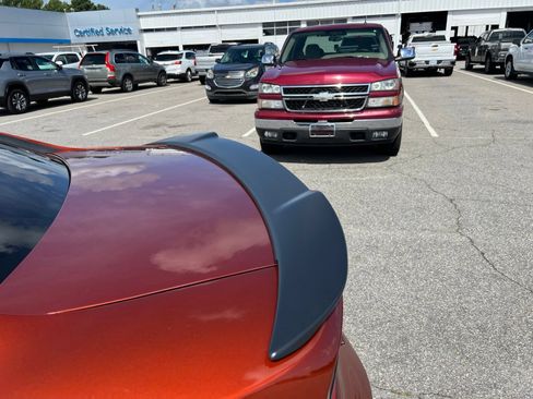 Used 2022 Dodge Charger SXT w/ Blacktop Package RWD image 10