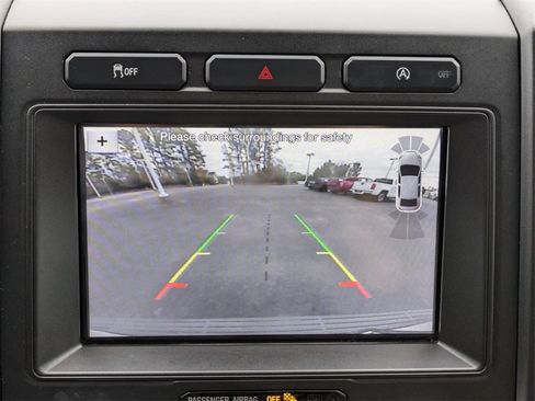 Used 2018 Ford Expedition Limited image 16