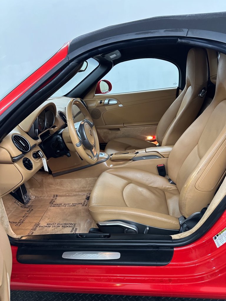 Used 2010 Porsche Boxster RWD image 11