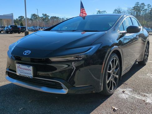 New 2026 Toyota Prius Plug-In Hybrid w/ Limited Premium Package FWD image 8