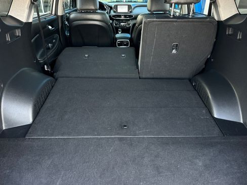 Used 2020 Hyundai Santa Fe SEL w/ Convenience + Premium Package image 18