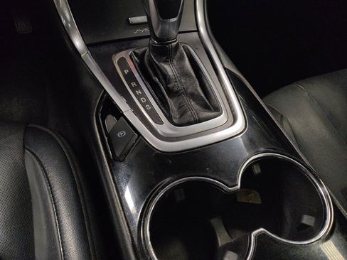 Used 2017 Ford Edge Titanium w/ Equipment Group 301A image 26