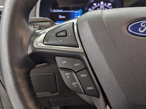 Certified 2022 Ford Edge SEL w/ Convenience Package image 32