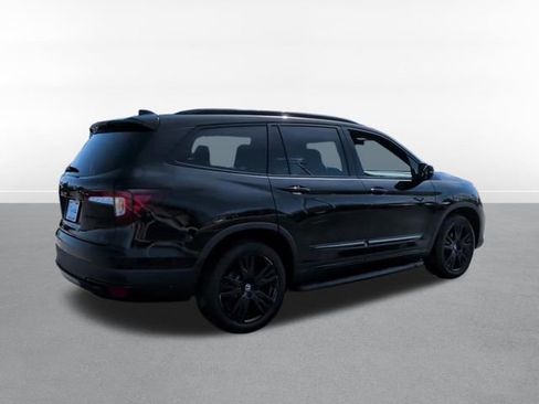 Used 2022 Honda Pilot Black Edition image 4