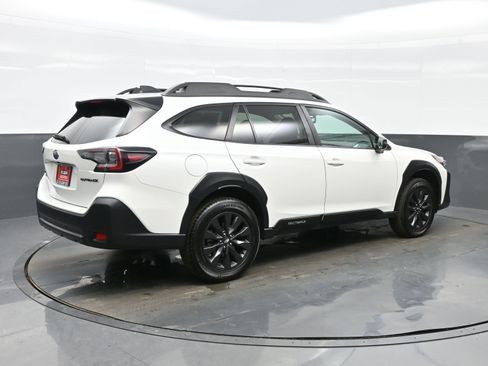 Used 2024 Subaru Outback Onyx Edition image 6