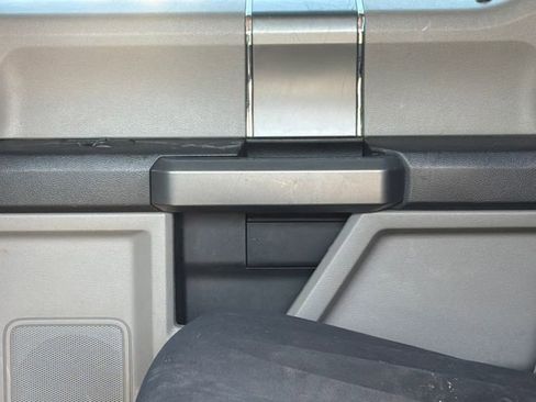 Used 2017 Ford F250 XLT w/ XLT Premium Package image 14