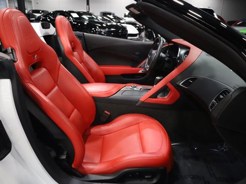 Used 2016 Chevrolet Corvette Z06 w/ 2LZ Preferred Equipment Group image 34