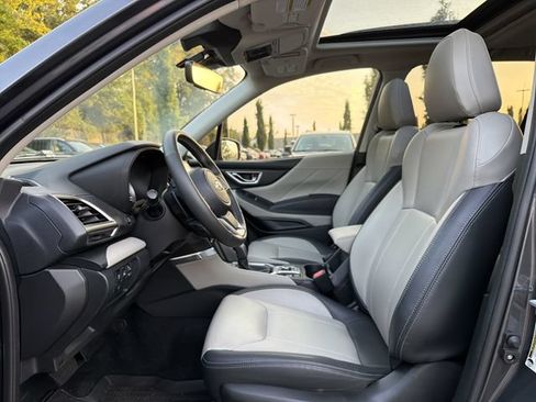 Used 2024 Subaru Forester Limited AWD/4WD image 11