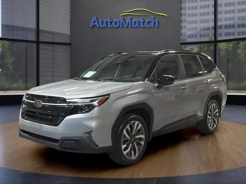 Used 2025 Subaru Forester Touring w/ Protection Package (1PH) AWD/4WD image 3