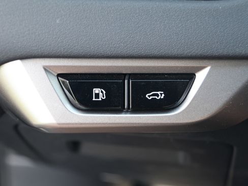 Used 2025 Lexus RX 350 Premium w/ Accessory Package (Z1) image 15