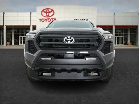 New 2025 Toyota Tacoma SR5 image 3