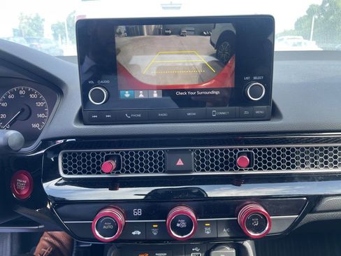 Used 2024 Honda Civic Sport image 11