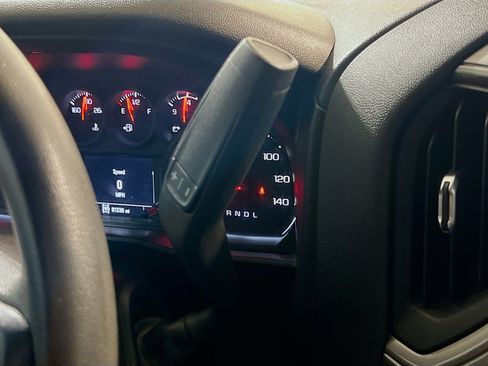 Used 2021 Chevrolet Silverado 1500 W/T w/ WT Convenience Package AWD/4WD image 12