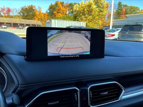 Used 2021 MAZDA CX-5 Carbon Edition image 19