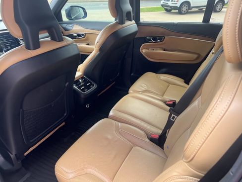 Used 2020 Volvo XC90 T6 Inscription w/ Protection Package Premier AWD/4WD image 16