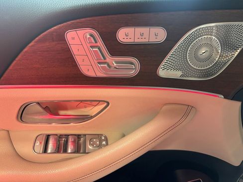 Used 2021 Mercedes-Benz GLE 350 4MATIC image 12