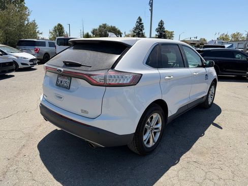 Used 2018 Ford Edge SEL w/ Equipment Group 201A FWD image 5
