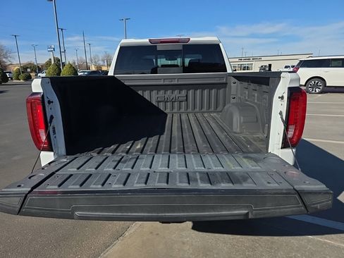 Used 2021 GMC Sierra 1500 SLT image 5