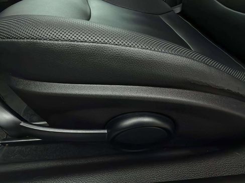 Used 2011 MINI Cooper Hardtop image 36