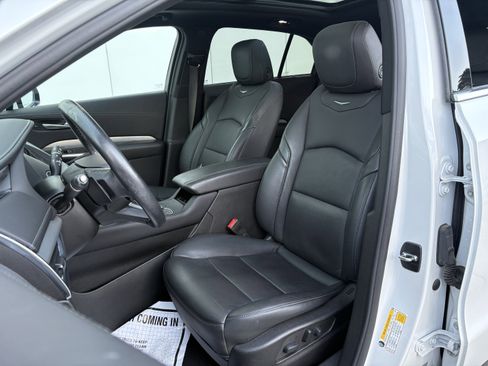 Certified 2023 Cadillac XT4 Premium Luxury w/ Driver Assist Package image 11