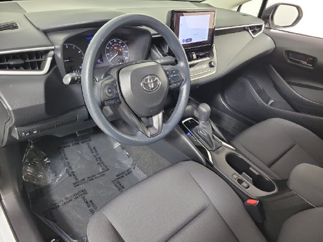 Used 2024 Toyota Corolla LE FWD image 18