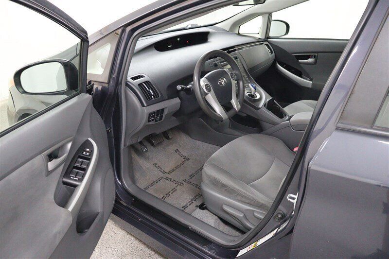 Used 2010 Toyota Prius Two FWD image 17