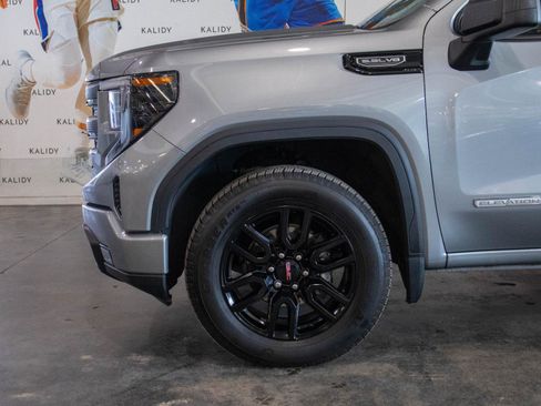 Used 2024 GMC Sierra 1500 Elevation image 16