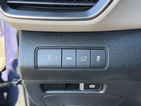 Used 2022 Hyundai Santa Fe SEL w/ Convenience Package image 17