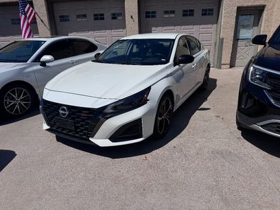 Used 2023 Nissan Altima 2.5 SR