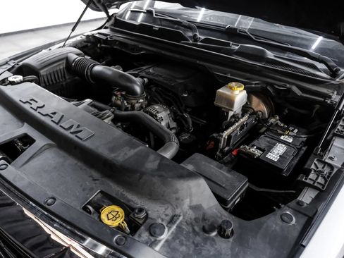 Used 2019 RAM 1500 Limited w/ Advanced Safety Group AWD/4WD image 69