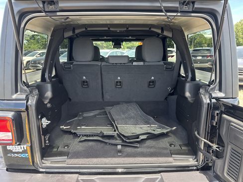 Used 2025 Jeep Wrangler Unlimited Sport S 4xe AWD/4WD image 8