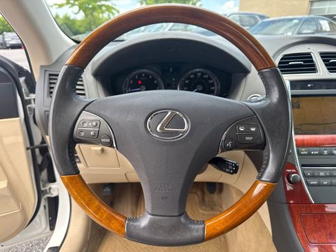 Used 2010 Lexus ES 350 FWD image 23