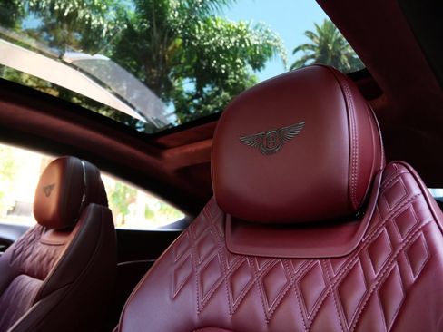 Used 2024 Bentley Continental GT Azure AWD/4WD image 19