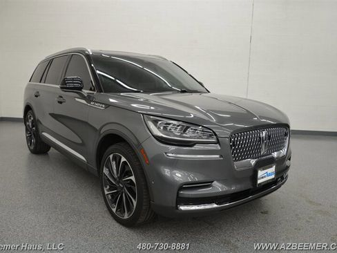 Used 2023 Lincoln Aviator Reserve w/ Equipment Group 201A image 6