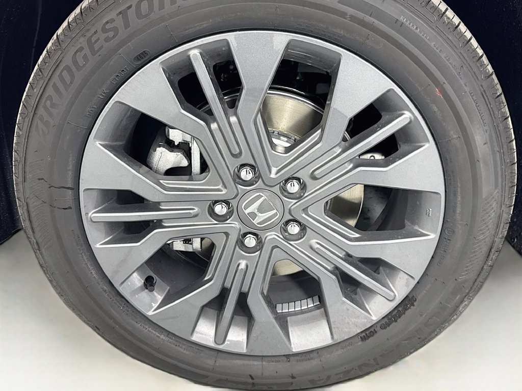 Used 2026 Honda Odyssey Touring image 15
