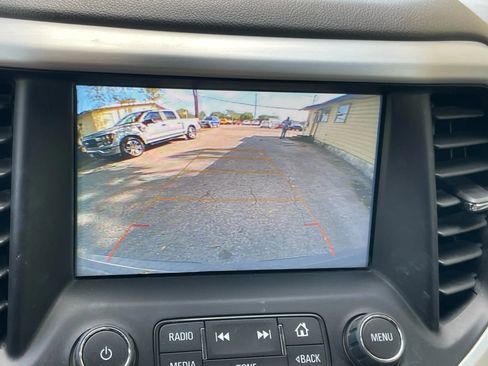 Used 2019 GMC Acadia SLT image 9