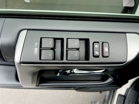 Used 2022 Toyota 4Runner SR5 Premium w/ 4Runner Black Package (TMS) image 20