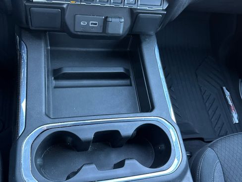 Certified 2022 Chevrolet Silverado 1500 RST image 26