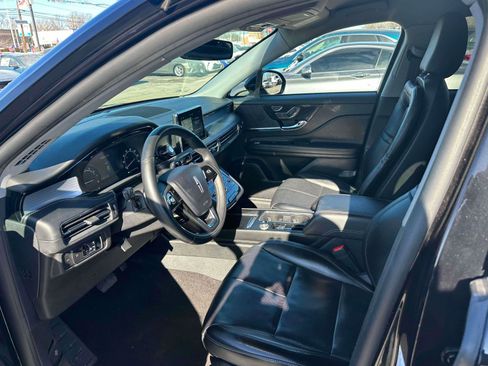 Used 2022 Lincoln Corsair AWD w/ Equipment Group 101A image 14